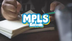 Pesan dan kesan berfungsi sebagai sarana evaluasi bagi panitia OSIS MPLS