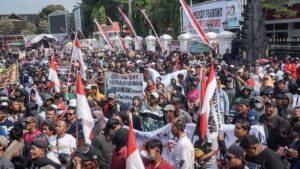 Sudewo Didemo Lagi! Warga Pati Geruduk DPRD