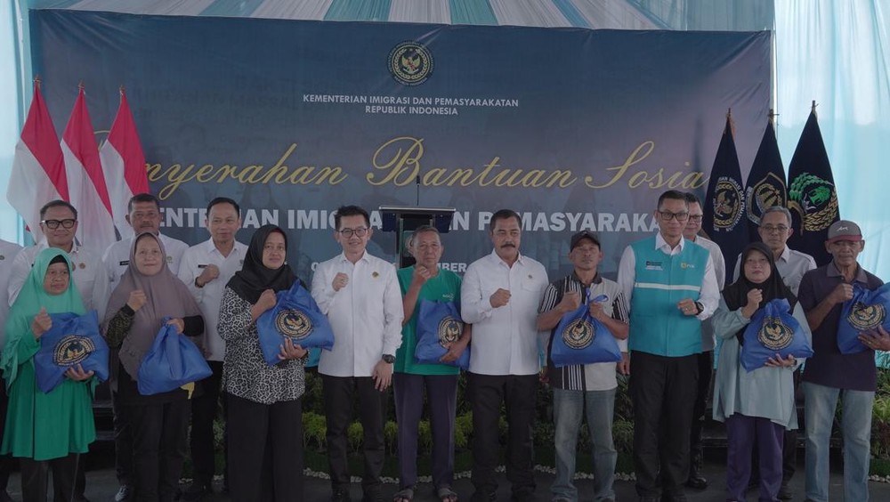 Bansos 5000 Paket: Kejutan Kemenimipas di Cilacap!