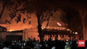 Grahadi Terbakar Pemerintah Siapkan Dana Fantastis?