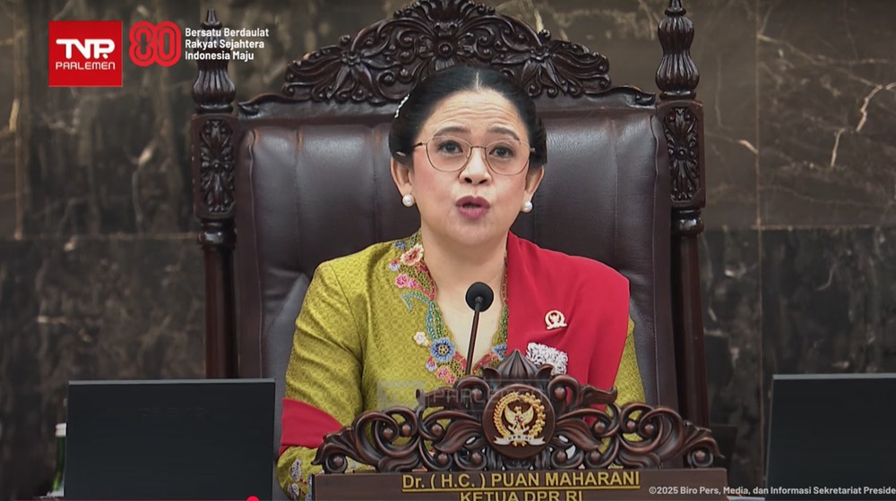 DPR Minta Maaf Kinerja Belum Sempurna?