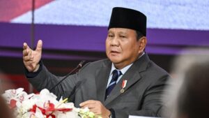 Prabowo Usul Potong Gaji Pejabat Demi Selamatkan Negara