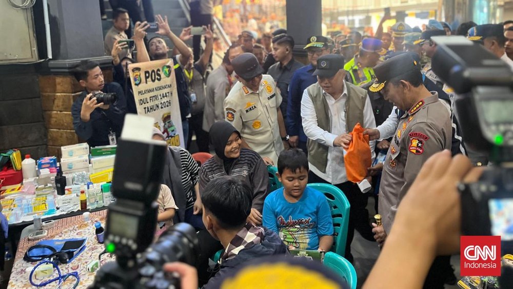 Kapolri Bikin Pemudik Bakauheni Tersenyum Lebar