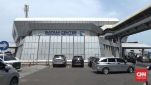 Oknum Imigrasi Batam Peras Turis Asing Dipecat