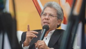 Todung Mulya Lubis Turun Gunung Bela Saiful Mujani