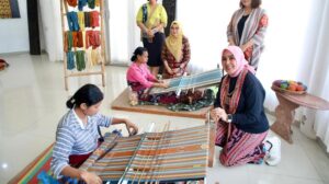 Terkuak Strategi Jitu Tenun Belu Tembus Pasar Global