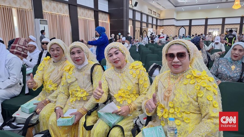 Jemaah Haji Gowa Bikin Heboh Penampilan Cetar