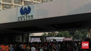 Mencekam Ribuan Aparat Kepung Hotel Sultan Hari Ini