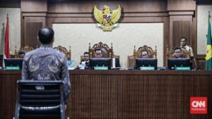 TERBONGKAR Hakim Minta Kejagung Usut Harta Nadiem