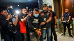 Pelarian Tersangka Penyiksa Wanita Berakhir Tragis