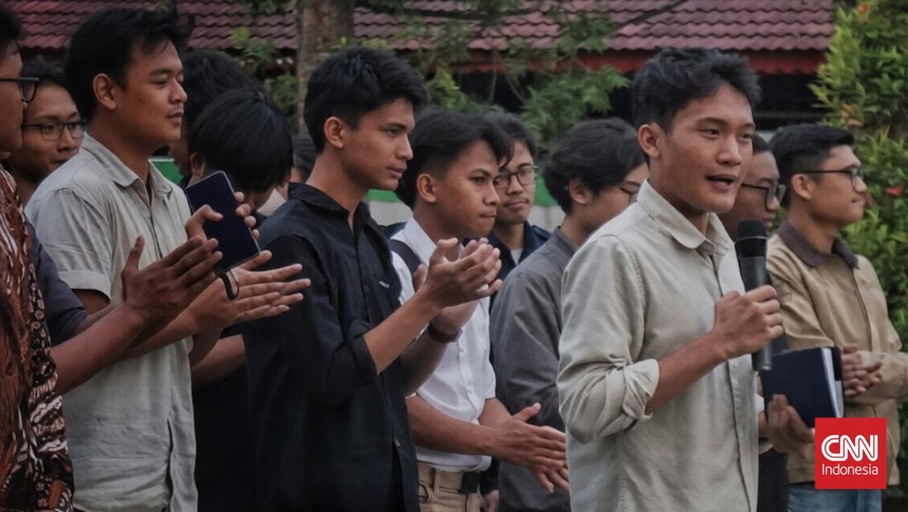 Eks Ketua BEM UGM Ditemukan Diteror Pelacak Misterius