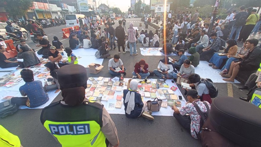 Mahasiswa Banyumas Raya Guncang Purwokerto Tuntut Perubahan