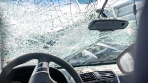 Mobil Dinas TNI Kecelakaan Hebat Gegerkan Slipi