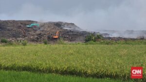 Jatiwaringin Membara Hari Kelima Asap Makin Pekat